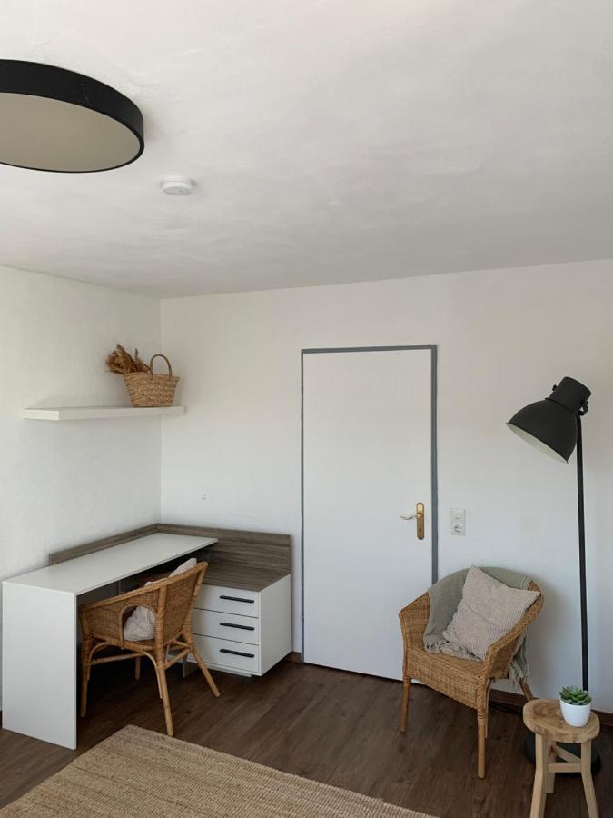 Gemuetliches & Schoenes Apartment Ichenhausen Dış mekan fotoğraf